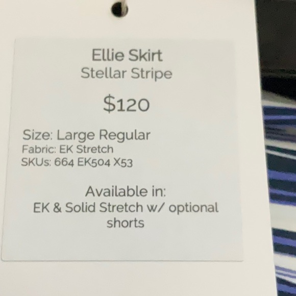 Casual stretch Ellie Kai skirt in contrasting shades of blue stripe &white large - Picture 8 of 8